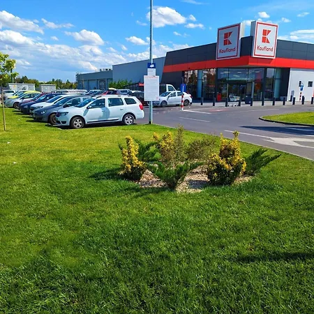 Emerald By Kristal Collection * Bucharest