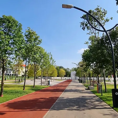 Emerald By Kristal Collection Apartment