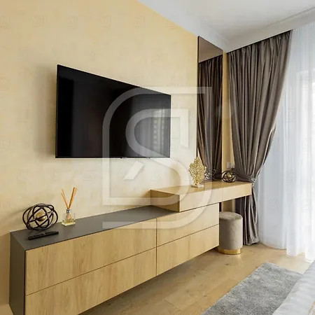 Emerald By Kristal Collection Bucharest