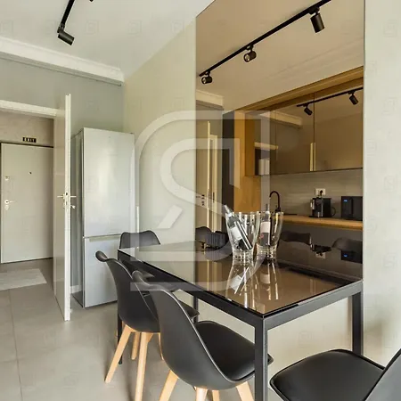 Emerald By Kristal Collection Apartment