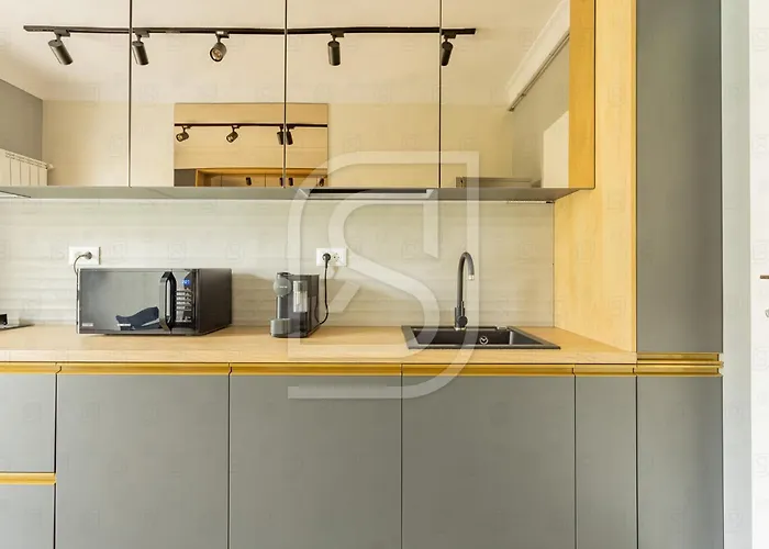 Emerald By Kristal Collection