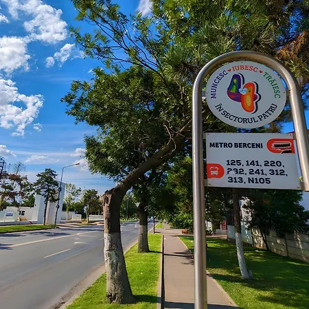 Emerald By Kristal Collection 아파트 *