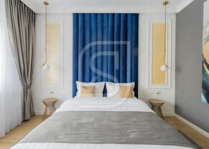 Emerald By Kristal Collection * 부쿠레슈티